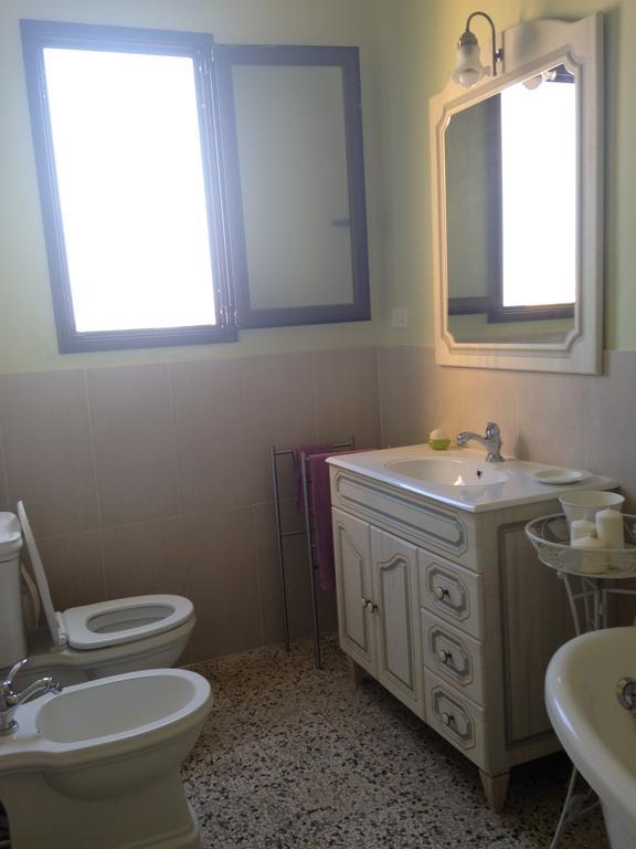 Eder Syracuse Quarto foto